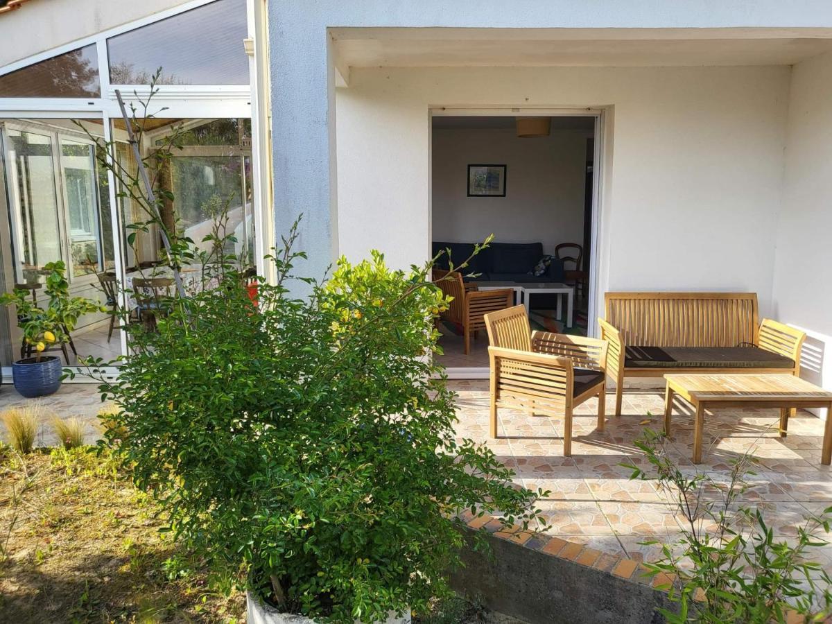 Appartement 3 Chambres 6 Pers Rez De Jardin 5Min Plage Quartier Du Phare Location Du Dimanche Au Dimanche En Juillet Et Aout La Tranche-sur-Mer Eksteriør billede