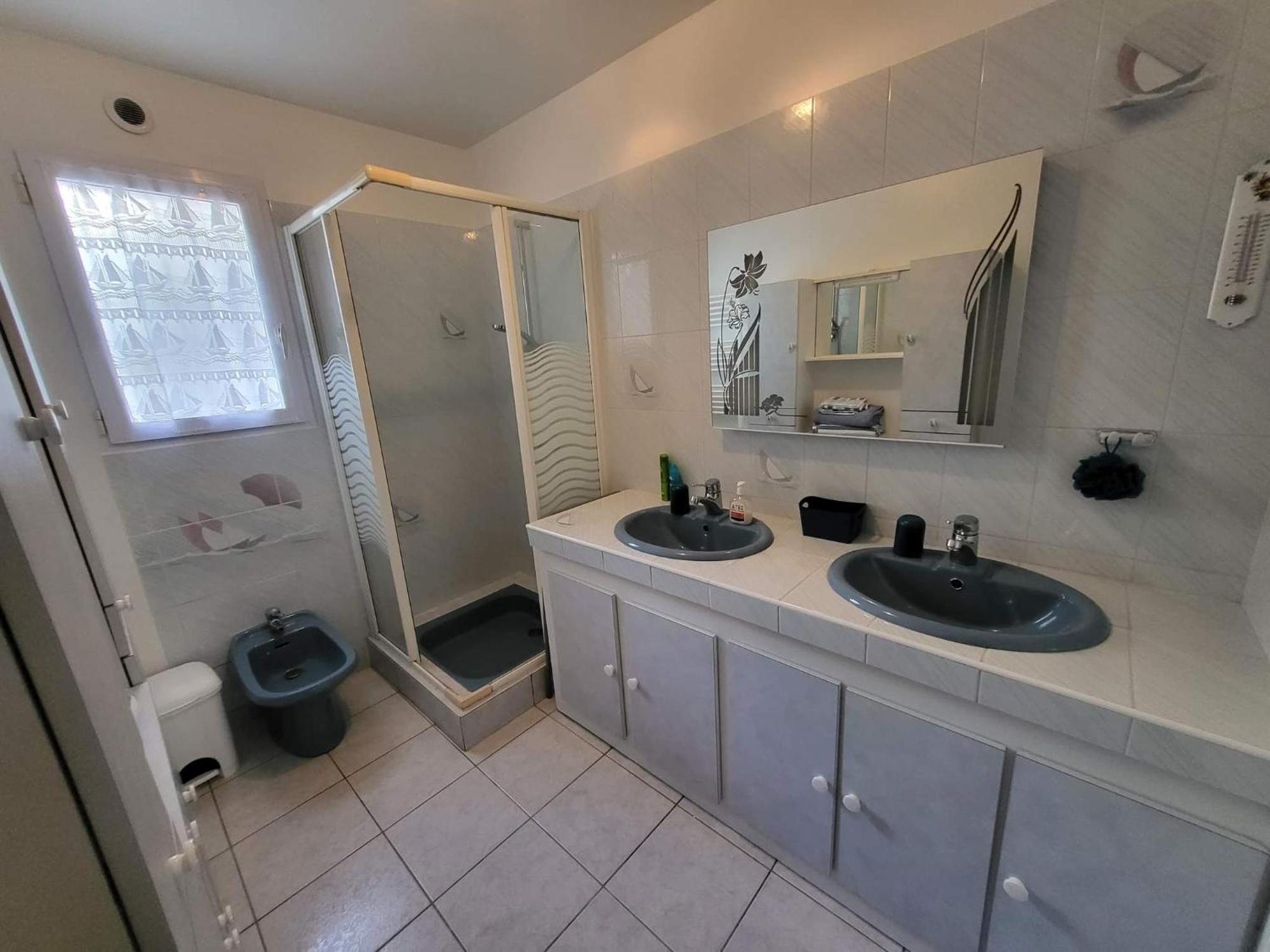 Appartement 3 Chambres 6 Pers Rez De Jardin 5Min Plage Quartier Du Phare Location Du Dimanche Au Dimanche En Juillet Et Aout La Tranche-sur-Mer Eksteriør billede